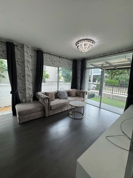 Casa Ville Watcharapon, Bangkok, Watcharapol Road, Sai Mai, Sai Mai, Bangkok, 4 Bedrooms, 167 sqm, Single Detached House For Rent, by Forty-Six Real Estate Group, 500219139 - DDproperty.com