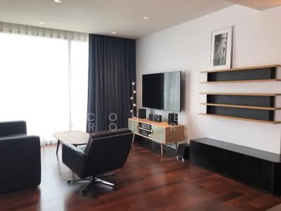 For Rent - Noble Ambience Sarasin, Bangkok