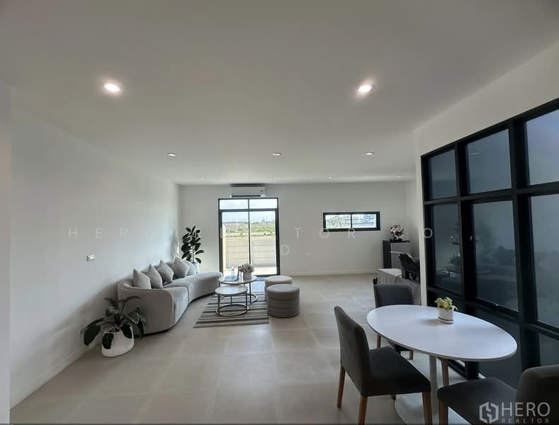 For sale Home Office 270 sqm in Khlong Si, Khlong Luang, Pathum Thani HRE00520, Pathum Thani, Khlong Si, Khlong Luang, Pathum Thani, , 270 sqm, Warehouse/Factory For Sale, by Hero Realtor Co., Ltd., 500219165 - DDproperty.com