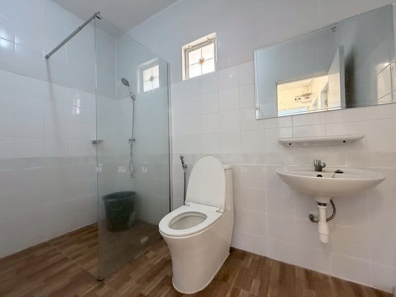 Panalee Pruksa 34, Samut Prakan, Ban Khlong Suan, Phra Samut Jadee, Samut Prakan, 3 Bedrooms, 180 sqm, Townhouse For Sale, by พัฒน์ วินเนอร์, 500219175 - DDproperty.com