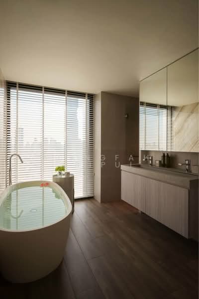 The Lofts Silom, Bangkok, Pramuan Road, Silom, Bang Rak, Bangkok, 2 Bedrooms, 122 sqm, Condo For Rent, by Kiangfah Sripui, 500219184 - DDproperty.com