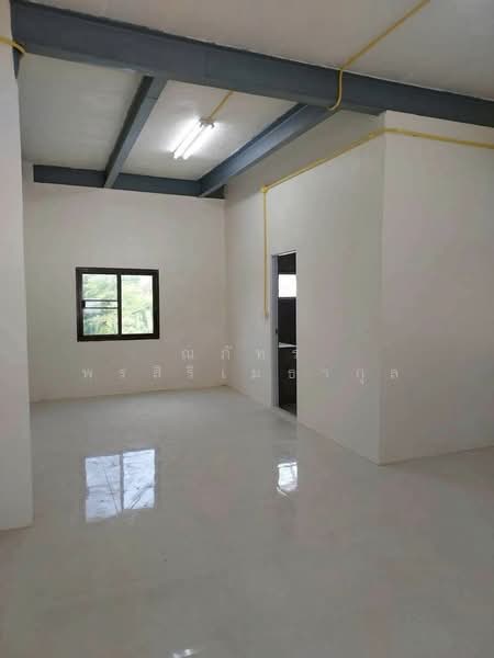 ให้เช่าโกดัง renovate 1,870 ตรม. ถนนพุทธบูชา บางมด บางขุนเทียน, Bangkok, Bangmot, Thung Khru, Bangkok, , 1,870 sqm, Warehouse/Factory For Rent, by ณภัทร พรสิริเมธากุล, 500219207 - DDproperty.com