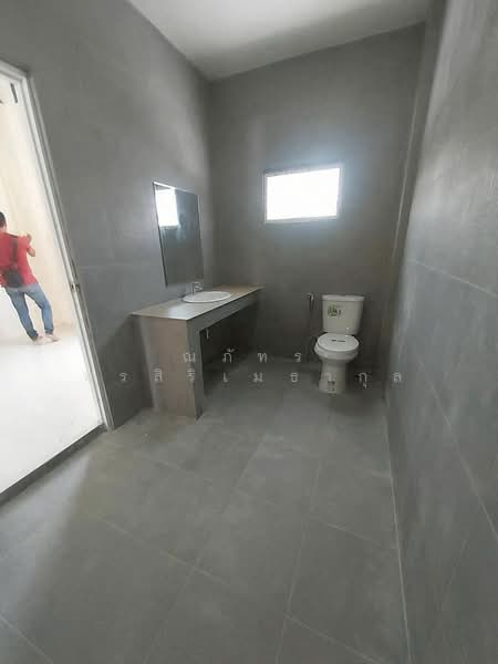 ให้เช่าโกดัง renovate 1,870 ตรม. ถนนพุทธบูชา บางมด บางขุนเทียน, กรุงเทพ, บางมด, ทุ่งครุ, กรุงเทพ, 1,870 ตร.ม., โกดัง-โรงงาน ให้เช่า, โดย ณภัทร พรสิริเมธากุล, 500219207 - DDproperty.com