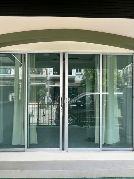 Baan Klang Muang The Paris Rama 9-Ramkamhaeng, Bangkok, Krungthep Kreetha Road, Hua Mak, Bang Kapi, Bangkok, 3 Bedrooms, 160 sqm, Townhouse For Rent, by Sunitra Sachdev, 500219208 - DDproperty.com