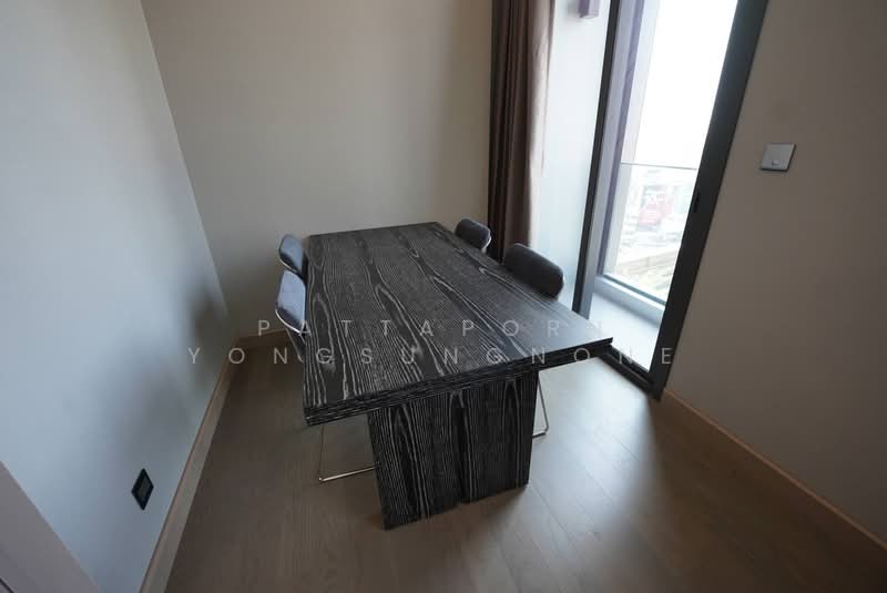 The Esse at Singha Complex, Bangkok, 1788 New Petchaburi Rd, Khlongtoei Nua, Watthana, Bangkok, 1 Bedroom, 50 sqm, Condo For Rent, by Pattaporn Yongsungnone, 500219212 - DDproperty.com