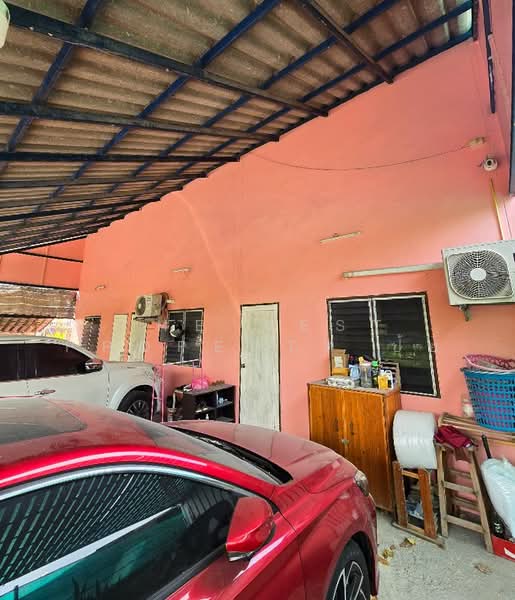 บ้านเดี่ยวสำนักบก ชลบุรี, Chon Buri (Pattaya), Sanak Bok, Muang Chon Buri, Chon Buri (Pattaya), 3 Bedrooms, 100 sqm, Single Detached House For Sale, by The Best Property ปุ้ย, 500219220 - DDproperty.com