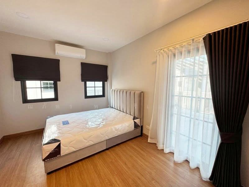 Centro Bangna, Samut Prakan, 111 Soi 3, Bang Kaeo, Bang Plee, Samut Prakan, 4 Bedrooms, 303 sqm, Single Detached House For Rent, by ณภัทร พรสิริเมธากุล, 500219224 - DDproperty.com