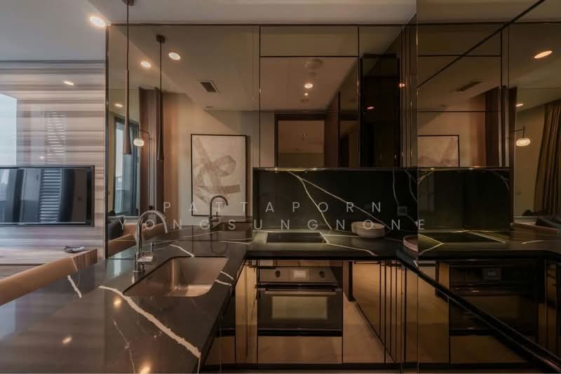 The Esse Sukhumvit 36, Bangkok, Soi Sukhumvit 36, Sukhumvit Road, Phra Kanong, Khlong Toei, Bangkok, 1 Bedroom, 38 sqm, Condo For Sale, by Pattaporn Yongsungnone, 500219226 - DDproperty.com