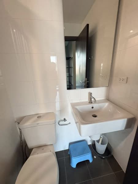 The Base Park East Sukhumvit 77, Bangkok, 99 Soi Pridi Banomyong 2, Phra Kanong Nua, Watthana, Bangkok, 1 Bedroom, 26 sqm, Condo For Rent, by Agentbkk, 500219227 - DDproperty.com