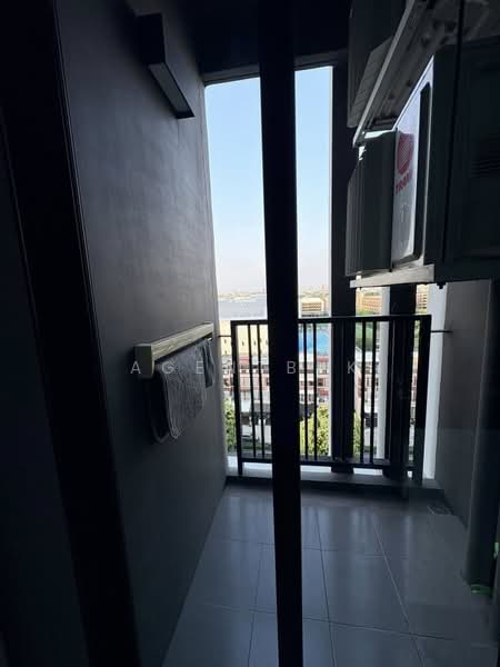 The Base Park East Sukhumvit 77, Bangkok, 99 Soi Pridi Banomyong 2, Phra Kanong Nua, Watthana, Bangkok, 1 Bedroom, 26 sqm, Condo For Rent, by Agentbkk, 500219227 - DDproperty.com