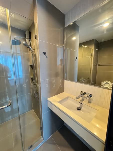 Rhythm Sukhumvit 42, Bangkok, Soi Sukhumvit 42, Sukhumvit Road, Phra Kanong, Khlong Toei, Bangkok, 1 Bedroom, 35 sqm, Condo For Rent, by Pattaporn Yongsungnone, 500219259 - DDproperty.com