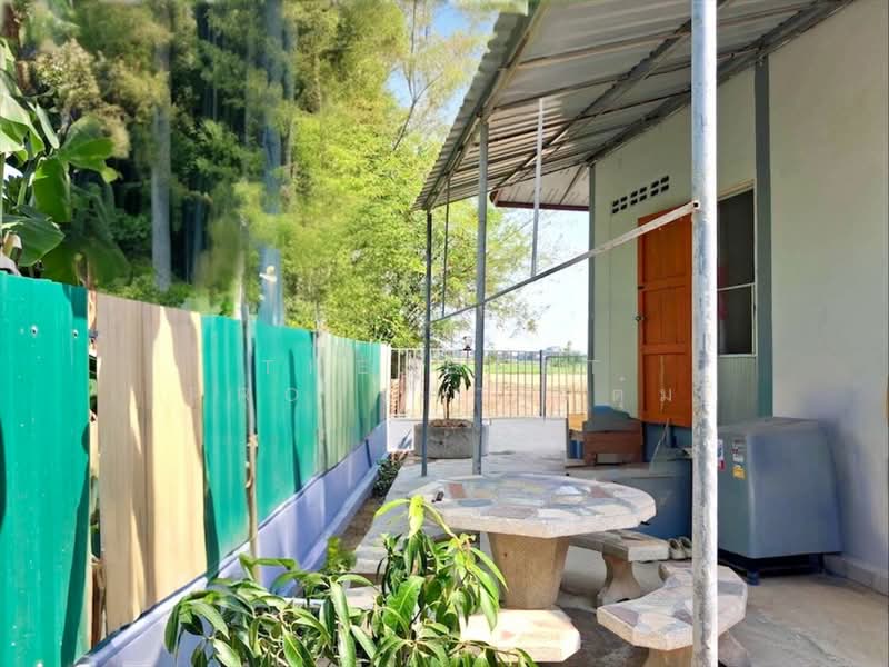 บ้านเดี่ยวพร้อมกิจการบ้านเกาะ อุตรดิตถ์, Uttaradit, Ban Ko, Muang Uttaradit, Uttaradit, 2 Bedrooms, 100 sqm, Single Detached House For Sale, by The Best Property ตุ๋ม, 500219274 - DDproperty.com