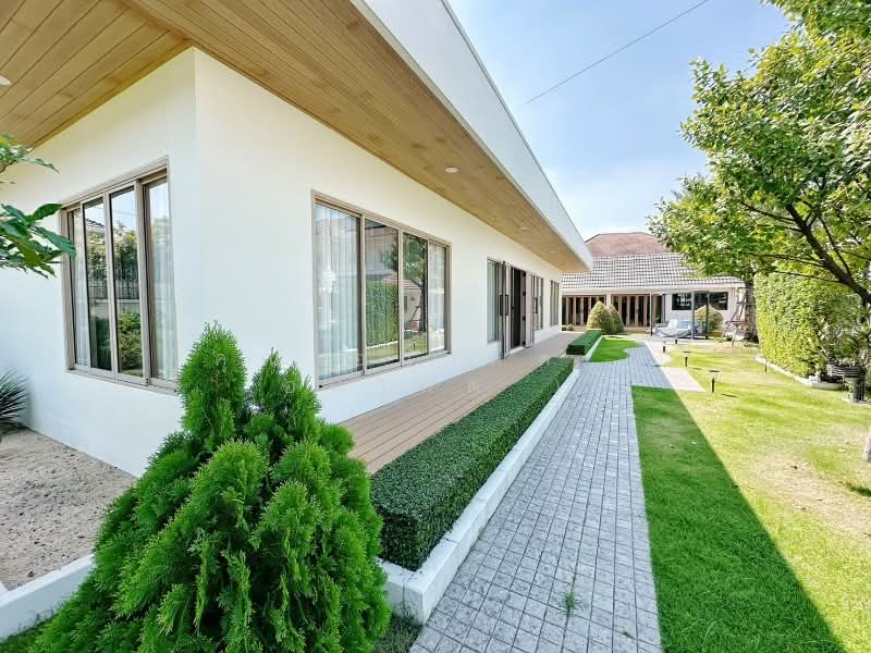 Laddarom Rattanathibet, Nonthaburi, Rattanathibet Road, Sai Ma, Muang Nonthaburi, Nonthaburi, 6 Bedrooms, 1,200 sqm, Single Detached House For Sale, by คุณ อนาคต ( อนาคต ), 500219293 - DDproperty.com