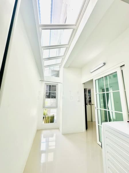 Golden Neo Sukhumvit-Lasalle, Samut Prakan, Samrong Nua, Muang Samut Prakarn, Samut Prakan, 4 Bedrooms, 181 sqm, Single Detached House For Rent, by Sunitra Sachdev, 500219295 - DDproperty.com