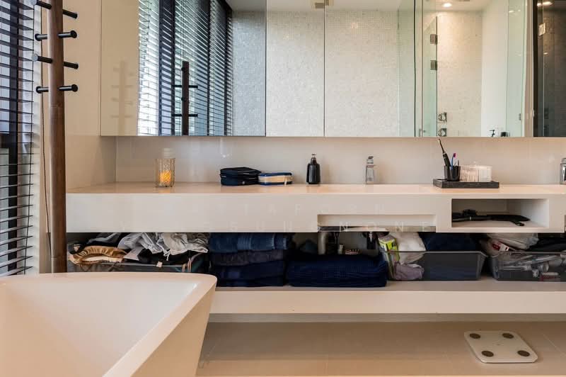 Vittorio 39, Bangkok, 8 Sukhumvit, Khlong Tan Nua, Watthana, Bangkok, 2 Bedrooms, 142 sqm, Condo For Sale, by Pattaporn Yongsungnone, 500219338 - DDproperty.com