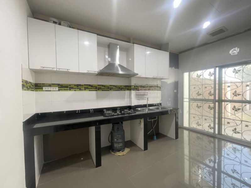 ศุภาลัย วิลล์ สุขุมวิท-ศรีนครินทร์ (แบริ่ง 58) : Supalai Ville Sukhumvit-Srinakarin, สมุทรปราการ, Sukhumvit Road 107, Bearing 58, สำโรงเหนือ, เมืองสมุทรปราการ, สมุทรปราการ, 109 ตร.ม., ทาวน์เฮ้าส์ ขาย, โดย คุณสรินรัตน์ รุจิรภัทร์ดิลก (เม), 500219339 - DDproperty.com