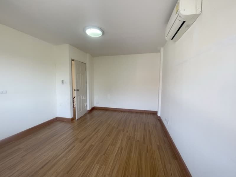 Supalai Ville Sukhumvit-Srinakarin, Samut Prakan, Sukhumvit Road 107, Bearing 58, Samrong Nua, Muang Samut Prakarn, Samut Prakan, 3 Bedrooms, 109 sqm, Townhouse For Sale, by คุณสรินรัตน์ รุจิรภัทร์ดิลก (เม), 500219339 - DDproperty.com