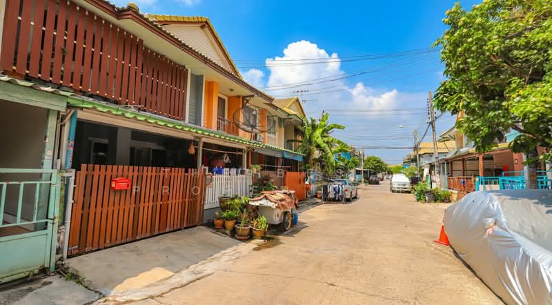 Pruksa 15 Thepharak, Samut Prakan, Praksa-Tamru Road, Phreak Sa Mai, Muang Samut Prakarn, Samut Prakan, 3 Bedrooms, 100 sqm, Townhouse For Sale, by The Best Property ปู, 500219345 - DDproperty.com
