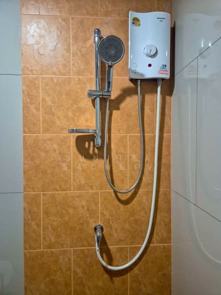 Rich Point @ BTS Wutthakat, Bangkok, Wutthakat Road, Talat Plu, Thon Buri, Bangkok, 1 Bedroom, 27 sqm, Condo For Rent, by Sunitra Sachdev, 500219351 - DDproperty.com