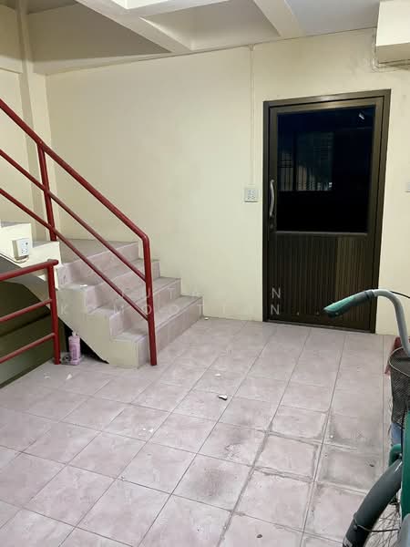 ขายอาคารพาณิชย์ 4 ชั้น 2 คูหา ถ.หนามแดง ตกแต่งแล้วพร้อมเข้าอยู่ แบ่งขายคูหาละ 8.5 ล้าน 50 ตร.ว., Samut Prakan, Bang Kaeo, Bang Plee, Samut Prakan, , 760 sqm, Shophouse For Sale, by Jutanon Komoottanaruk, 500219362 - DDproperty.com