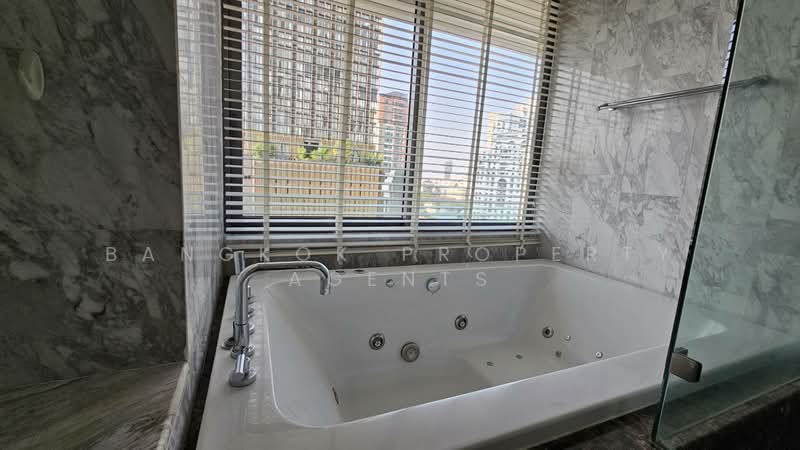 Le Raffine Sukhumvit 39, Bangkok, Soi Sukhumvit 39, Khlong Tan Nua, Watthana, Bangkok, 2 Bedrooms, 237 sqm, Condo For Rent, by BANGKOK PROPERTY AGENTS, 500219368 - DDproperty.com