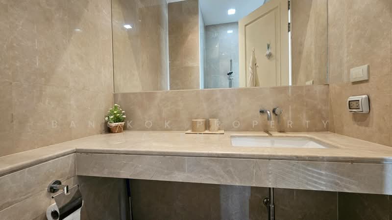 Le Raffine Sukhumvit 39, Bangkok, Soi Sukhumvit 39, Khlong Tan Nua, Watthana, Bangkok, 2 Bedrooms, 237 sqm, Condo For Rent, by BANGKOK PROPERTY AGENTS, 500219368 - DDproperty.com