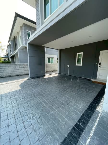 Centro Bangna-Wongwean, Bangkok, Kanchanaphisek Road, Dok Mai, Prawet, Bangkok, 4 Bedrooms, 201 sqm, Single Detached House For Rent, by Agent Pla, 500219378 - DDproperty.com
