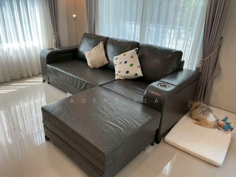 Centro Bangna-Wongwean, Bangkok, Kanchanaphisek Road, Dok Mai, Prawet, Bangkok, 4 Bedrooms, 201 sqm, Single Detached House For Rent, by Agent Pla, 500219378 - DDproperty.com