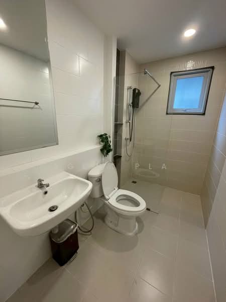 Centro Bangna-Wongwean, Bangkok, Kanchanaphisek Road, Dok Mai, Prawet, Bangkok, 4 Bedrooms, 201 sqm, Single Detached House For Rent, by Agent Pla, 500219378 - DDproperty.com