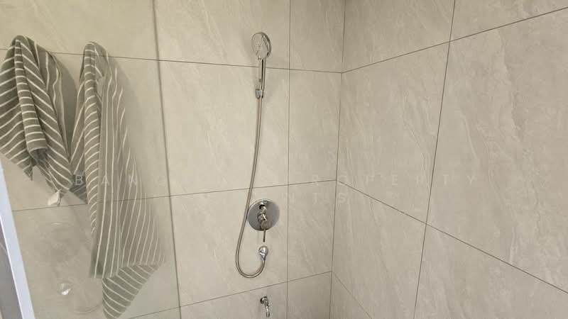 My Resort Bangkok, Bangkok, 1724 Petchaburi Road, Bang Kapi, Huai Khwang, Bangkok, 2 Bedrooms, 64 sqm, Condo For Rent, by BANGKOK PROPERTY AGENTS, 500219406 - DDproperty.com