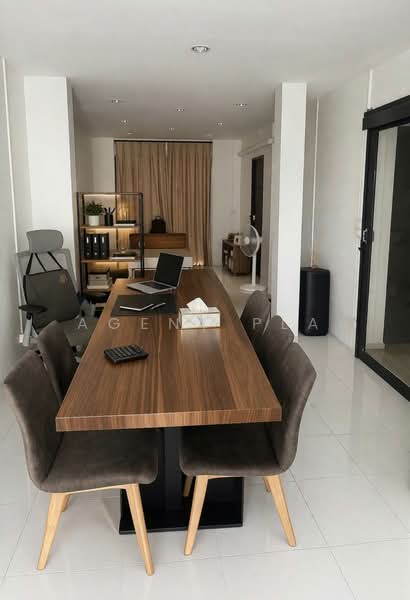 ขาย โฮมออฟฟิศ อารียา บริกก์ บางนา-วงแหวน (SPSAD3905), สมุทรปราการ, ถนนบางนา-ตราด, บางพลีใหญ่, บางพลี, สมุทรปราการ, 46 ตร.ม., ทาวน์เฮ้าส์ ขาย, โดย Agent Pla, 500219417 - DDproperty.com