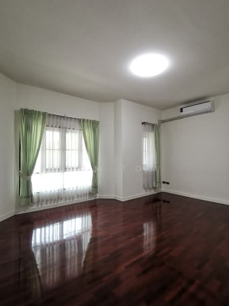 Windmill Park, Samut Prakan, Windmill Park Village Road, Bangphli Yai, Bang Plee, Samut Prakan, 6 Bedrooms, 480 sqm, Single Detached House For Sale, by TOM TOM, 500219423 - DDproperty.com