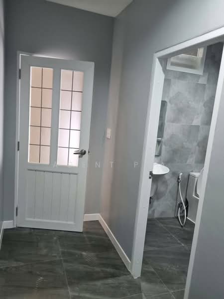 Warehouse for Rent with Office Space, Theparak Road (SPSAD3904), Samut Prakan, Thepharak, Muang Samut Prakarn, Samut Prakan, , 244 sqm, Warehouse/Factory For Rent, by Agent Pla, 500219445 - DDproperty.com