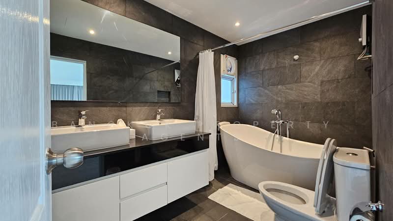 Silom Condominium, Bangkok, Silom, Silom, Bang Rak, Bangkok, 2 Bedrooms, 144 sqm, Condo For Rent, by BANGKOK PROPERTY AGENTS, 500219472 - DDproperty.com