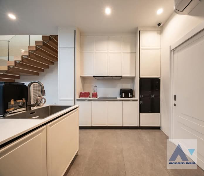 Newly renovated, Private Swimming Pool, Double High Ceiling 3 Bedrooms House for Sale and Rent in La, Bangkok, Wang Thonglang, Wang Thonglang, Bangkok, 3 Bedrooms, 440 sqm, Single Detached House For Rent, by บริษัท แอคคอม เอเซีย จำกัด, 500219473 - DDproperty.com