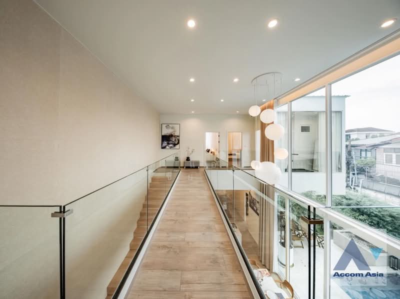 Newly renovated, Private Swimming Pool, Double High Ceiling 3 Bedrooms House for Sale and Rent in La, กรุงเทพ, วังทองหลาง, วังทองหลาง, กรุงเทพ, 440 ตร.ม., บ้านเดี่ยว ให้เช่า, โดย บริษัท แอคคอม เอเซีย จำกัด, 500219473 - DDproperty.com