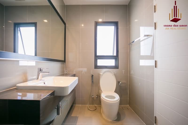 The Gentry Ekamai-Ladprao, Bangkok, 90 Soi Ladprao 94, Phlapphla, Wang Thonglang, Bangkok, 3 Bedrooms, 380 sqm, Single Detached House For Rent, by JSA REAL ESTATE, 500219497 - DDproperty.com