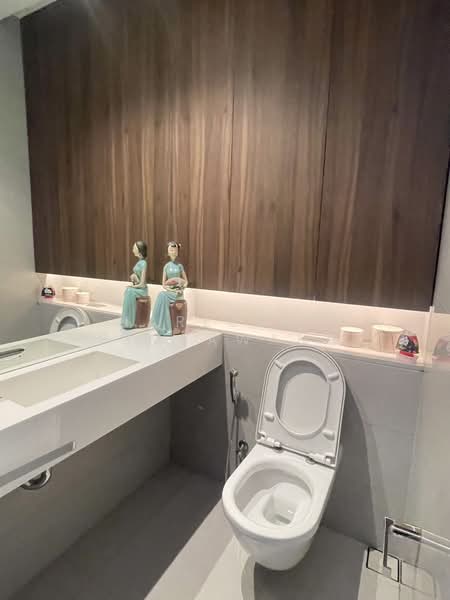 Tela Thonglor 13, Bangkok, 233 Soi Sukhumvit 55, Sukhumvit Road, Khlong Tan Nua, Watthana, Bangkok, 3 Bedrooms, 200 sqm, Condo For Rent, by Nareerat Pimsawang, 500219503 - DDproperty.com