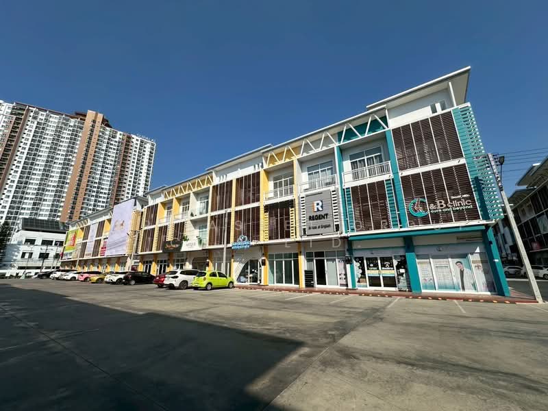 Star avenue 7, Chiang Mai, Wat Khet, Muang Chiang Mai, Chiang Mai, , 167 sqm, Shophouse For Rent, by Shori Asset Group Co., Ltd., 500219530 - DDproperty.com