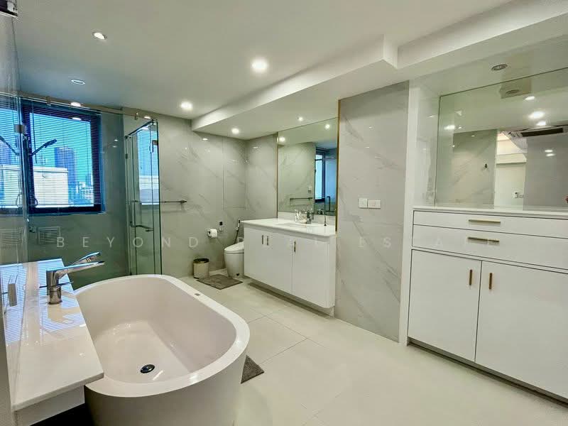 President Park Sukhumvit 24, Bangkok, 99 Sukhumvit 24 Alley, Khlongtoei Nua, Watthana, Bangkok, 3 Bedrooms, 260 sqm, Condo For Sale, by Beyond Real Estate, 500219539 - DDproperty.com