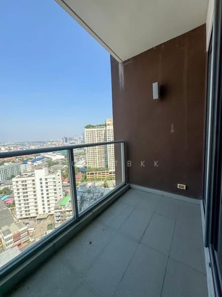 The Lofts Ekkamai, Bangkok, 1415 Sukhumvit Road, Phra Kanong Nua, Watthana, Bangkok, 1 Bedroom, 55 sqm, Condo For Sale, by Agentbkk, 500219541 - DDproperty.com