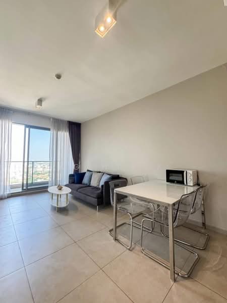 The Lofts Ekkamai, Bangkok, 1415 Sukhumvit Road, Phra Kanong Nua, Watthana, Bangkok, 1 Bedroom, 55 sqm, Condo For Sale, by Agentbkk, 500219541 - DDproperty.com