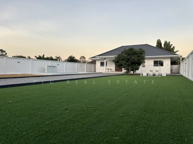 Private Pool Villa House for Rent in East Pattaya, Chon Buri (Pattaya), Bang Lamung, Bang Lamung (Pattaya), Chon Buri (Pattaya), 3 Bedrooms, 828 sqm, Villa For Sale, by PLC Real Estate, 500219555 - DDproperty.com