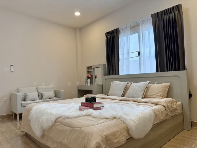 Private Pool Villa House for Rent in East Pattaya, Chon Buri (Pattaya), Bang Lamung, Bang Lamung (Pattaya), Chon Buri (Pattaya), 3 Bedrooms, 828 sqm, Villa For Sale, by PLC Real Estate, 500219555 - DDproperty.com