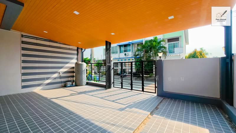 ราชพฤกษ์ สุวรรณภูมิ-ลาดกระบัง เฟส 2, Bangkok, Lat Krabang, Lat Krabang, Bangkok, 4 Bedrooms, 32 sqm, Townhouse For Sale, by เพ็ญศิริ ตุ้มเทียน, 500219557 - DDproperty.com