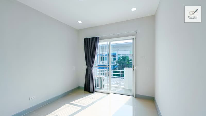 ราชพฤกษ์ สุวรรณภูมิ-ลาดกระบัง เฟส 2, กรุงเทพ, ลาดกระบัง, ลาดกระบัง, กรุงเทพ, 32 ตร.ม., ทาวน์เฮ้าส์ ขาย, โดย เพ็ญศิริ ตุ้มเทียน, 500219557 - DDproperty.com