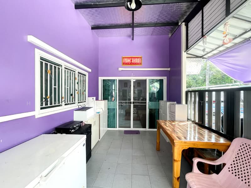 ทาวน์เฮ้าส์หลังมุม เคหะร่มเกล้า 24, Bangkok, Khlong Song Ton Nun, Lat Krabang, Bangkok, 3 Bedrooms, 133 sqm, Townhouse For Sale, by HOMEPLUS REALTY - คุณมิรา, 500219562 - DDproperty.com