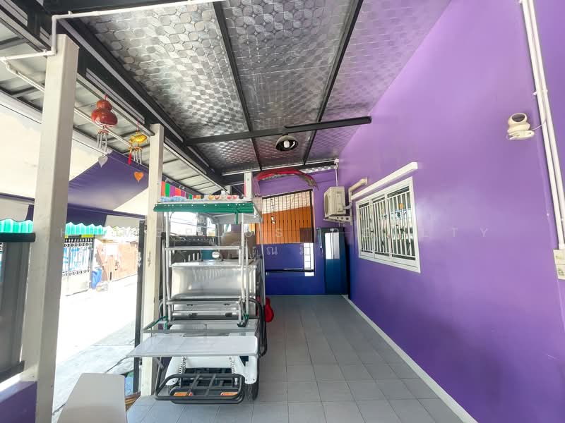 ทาวน์เฮ้าส์หลังมุม เคหะร่มเกล้า 24, Bangkok, Khlong Song Ton Nun, Lat Krabang, Bangkok, 3 Bedrooms, 133 sqm, Townhouse For Sale, by HOMEPLUS REALTY - คุณมิรา, 500219562 - DDproperty.com