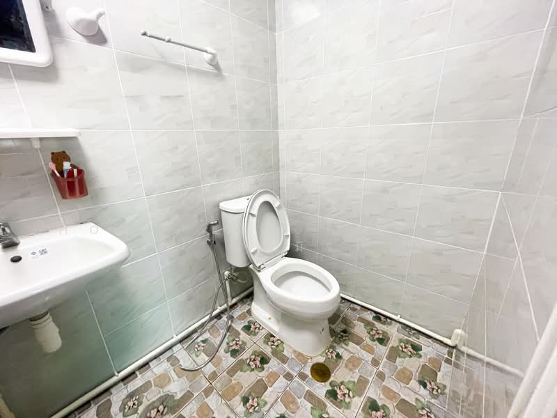 ทาวน์เฮ้าส์หลังมุม เคหะร่มเกล้า 24, Bangkok, Khlong Song Ton Nun, Lat Krabang, Bangkok, 3 Bedrooms, 133 sqm, Townhouse For Sale, by HOMEPLUS REALTY - คุณมิรา, 500219562 - DDproperty.com