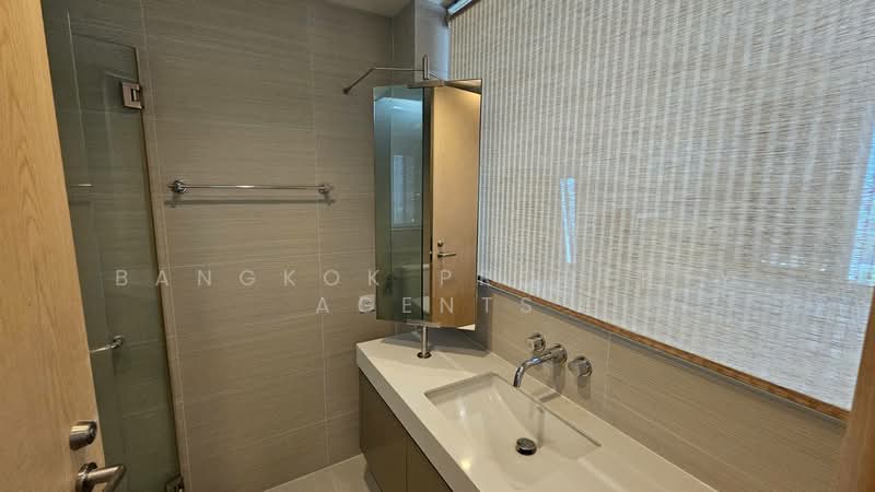 Siri At Sukhumvit, Bangkok, 902 Sukhumvit Road, Phra Kanong, Khlong Toei, Bangkok, 1 Bedroom, 50 sqm, Condo For Rent, by BANGKOK PROPERTY AGENTS, 500219609 - DDproperty.com